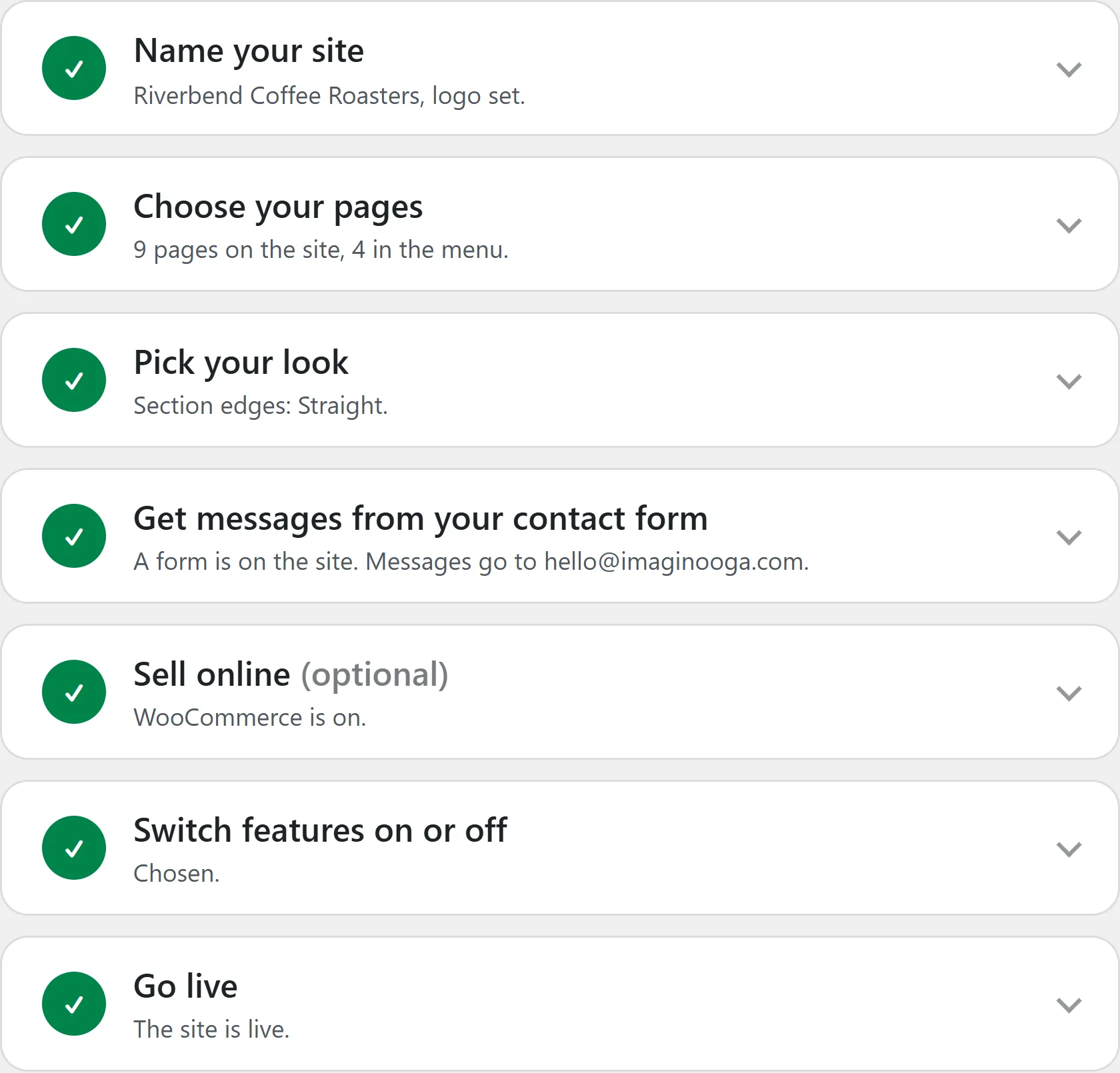 Setup's seven steps, each ticked: Name your site, Choose your pages, Pick your look, Get messages from your contact form, Sell online, Switch features on or off, and Go live